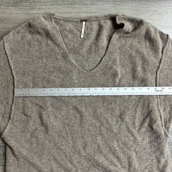 FREE People Pullover Sweater Size XS Solid Color Block Brown Tan - Picture 6 of 7